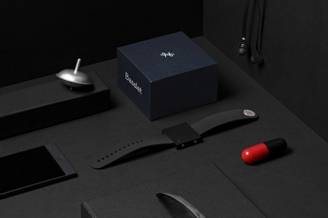 Ressentez les basses de votre musique avec le bracelet subwoofer Basslet