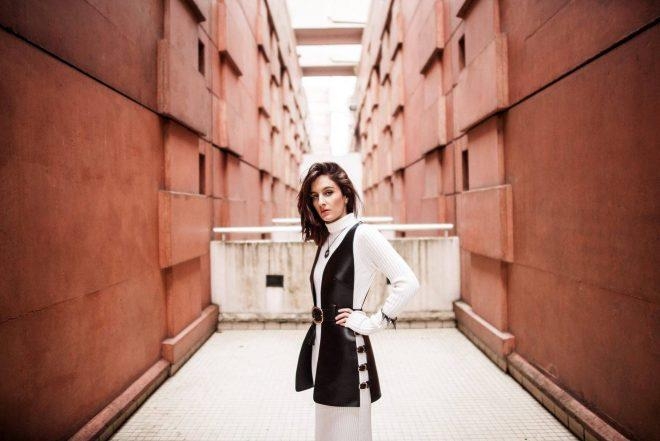 Première : Anetha fait monter la cadence de la bombe techno ’88.88’ de Kas:st