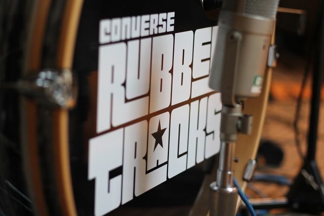 Converse invite les musiciens amateurs dans les plus grands studios du monde