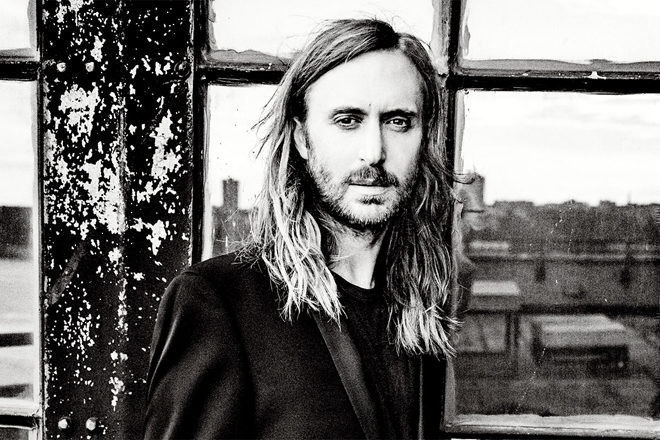 L’avocat de David Guetta lui a conseillé d’assurer ses doigts